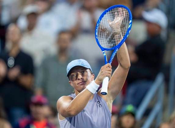August 1, 2025, Montreal, Pq, Canada: Iga Swiatek of Poland celebrates her win over Eva Lys of Germany during third round tennis action at the National Bank Open in Montreal, Friday, Aug. 1, 2025. Canada News - August 1, 2025  - ZUMAc35_ 20250801_zaf_c35_145 Copyright: xChristinnexMuschix