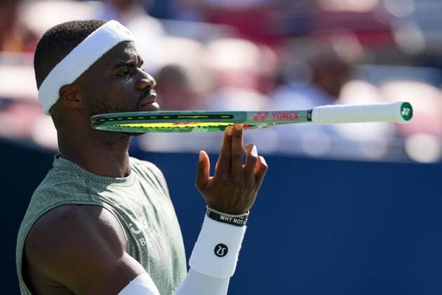 August 1, 2025, Toronto, Ontario, Canada: Frances Tiafoe of the United States in action against Aleksandar Vukic of Australia during the Men s Singles third round match on day 7 of the ATP, Tennis Herren Masters 1000 National Bank Open at Sobeys Stadium. on August 1, 2025 in Toronto, Canada. Toronto Canada - ZUMAe321 20250801_zsa_e321_026 Copyright: xLeonardoxRamirezx