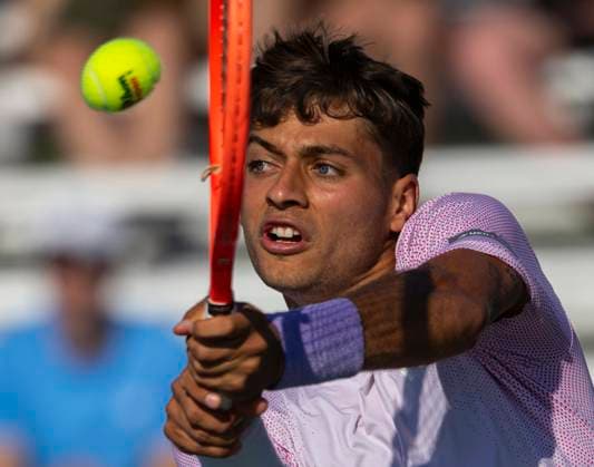 (250802) -- TORONTO, Aug. 2, 2025 -- Flavio Cobolli returns the ball during the third round of the men s singles match between Flavio Cobolli of Italy and Fabian Marozsan of Hungary at the 2025 National Bank Open tennis tournament in Toronto, Canada, Aug. 1, 2025. (Photo by Xinhua) (SP)CANADA-TORONTO-TENNIS-NATIONAL BANK OPEN-MEN S SINGLES ZouxZheng 