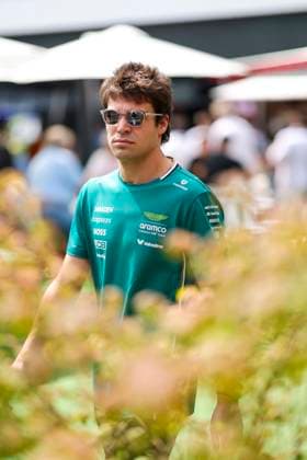Lance Stroll of Canada and Aston Martin Aramco F1 Team , Qualifying, F1 Grand Prix of Hungary, am 02. August 2025 in Budapeste, Hungary. (Foto von Diogo Cardoso DeFodi Images) Lance Stroll of Canada and Aston Martin Aramco F1 Team , Qualifying, F1 Grand Prix of Hungary, Hungaroring on August 2, 2025 in Budapeste, Hungary. (Photo by Diogo Cardoso DeFodi Images)