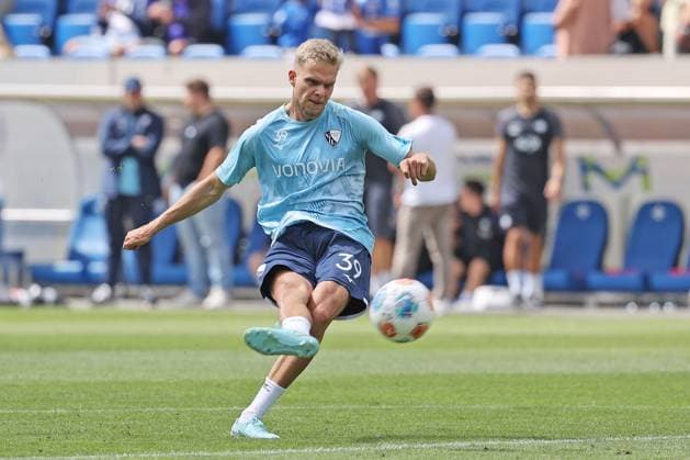 02.08.2025, xtvx, Fussball 2.Bundesliga, SV Darmstadt 98 - VfL Bochum v.l. warms up, beim Aufwaermen Leandro Morgalla (VfL Bochum) (DFL DFB REGULATIONS PROHIBIT ANY USE OF PHOTOGRAPHS as IMAGE SEQUENCES and or QUASI-VIDEO) Darmstadt