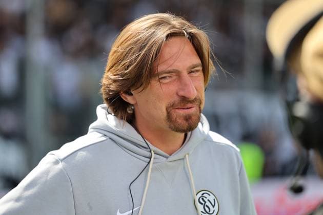 02.08.2025, Fussball, Herren, 2. Bundesliga, Saison 2025 2026, SV 07 Elversberg - 1. FC Nürnberg, Trainer Vincent Wagner (SV 07 Elversberg) Elversberg Ursapharm-Arena an der Kaiserlinde Saarland Deutschland (DEU)