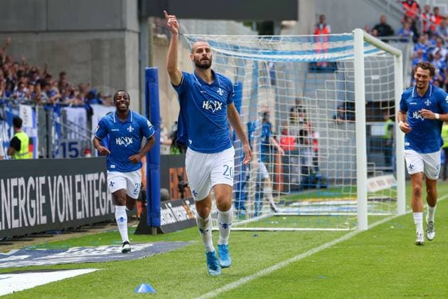 2025.08.02 xJFAx 2.Bundesliga Saison 2025 26 1.Spieltag SV Darmstadt 98 -VFL Bochum v.l., Aleksander Vukovic (SV Darmstadt 98) Torjubel, Goal celebration, celebrate the goal zum 4:1, mit Ronaldo s Jubel (DFL DFB REGULATIONS PROHIBIT ANY USE OF PHOTOGRAPHS as IMAGE SEQUENCES and or QUASI-VIDEO)