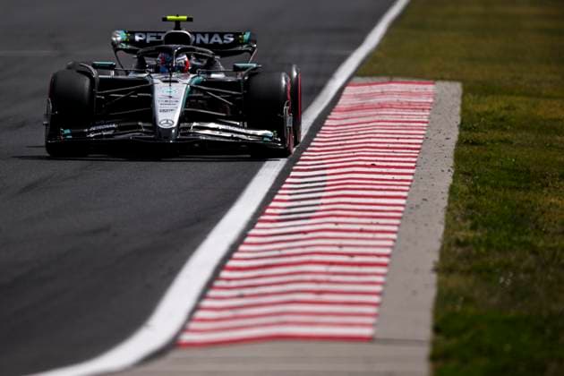 Andrea Kimi Antonelli of Italy and Mercedes AMG Petronas F1 Team , Qualifying, F1 Grand Prix of Hungary, am 02. August 2025 in Budapeste, Hungary. (Foto von Diogo Cardoso DeFodi Images) Andrea Kimi Antonelli of Italy and Mercedes AMG Petronas F1 Team , Qualifying, F1 Grand Prix of Hungary, Hungaroring on August 2, 2025 in Budapeste, Hungary. (Photo by Diogo Cardoso DeFodi Images)