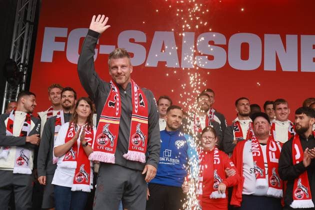 Sport Bilder des Tages Saisoneröffnung 1. FC Köln, Lukas Kwasniok (1. FC Köln), 02.08.2025, Bild: *** Local Caption *** *** Sport Season Opening 1 FC Köln, Lukas Kwasniok 1 FC Köln , 02 08 2025, Bild Local Caption