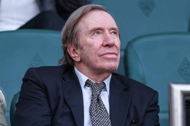 Sport Bilder des Tages Fußball 125 Jahre Jubiläumsspiel Borussia Mönchengladbach - FC Valencia am 02.08.2025 im Borussia-Park in Mönchengladbach Günther Netzer *** Soccer 125th anniversary match Borussia Mönchengladbach FC Valencia on 02 08 2025 at Borussia Park in Mönchengladbach Günther Netzer xJRx