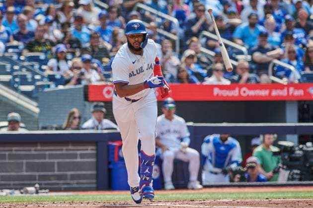 August 2, 2025, Toronto, On, Canada: Toronto Blue Jays first base Vladimir Guerrero Jr. (27) runs to first base as he walks against the Kansas City Royals during third inning MLB, Baseball Herren, USA baseball action in Toronto, on Saturday, Aug. 2, 2025. Canada News - August 2, 2025 - ZUMAc35_ 20250802_zaf_c35_105 Copyright: xSammyxKoganx