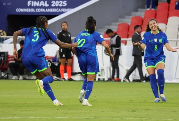 FINAL COPA AMERICA FEMENINA COLOMBIA VS BRASIL 02 de agosto del 2025 Encuentro de la final de la Copa AmÃ rica Femenina entre Colombia VS Brasil en el estadio Rodrigo Paz. QUITO PICHINCHA ECUADOR Copyright: xHENRYxLAPOx