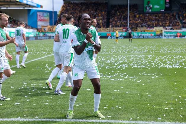 Jubel von Noel Futkeu 9 (Spvgg Greuther Fuerth) nach seinem Treffer zum 3:1, Spvgg Greuther Fuerth vs. SG Dynamo Dresden, DFL, 2. Bundesliga, Saison 2025 2026, Hinrunde, 1. Spieltag, 03.08.2025 DFB regulations prohibit any use of photographs as image sequences and or quasi-video Fuerth Bayern Deutschland
