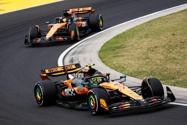 F1 - HUNGARIAN GRAND PRIX 2025 04 NORRIS Lando (gbr), McLaren F1 Team MCL39, action and 81 PIASTRI Oscar (aus), McLaren F1 Team MCL39, action during the 2025 Formula 1 Lenovo Hungarian Grand Prix, 14th round of the 2025 FIA Formula One World Championship, WM, Weltmeisterschaft from August 1 to 3, 2025 on the Hungaroring, in Mogyorod, Hungary - MogyorodHungary Copyright: xJulienxDelfossex
