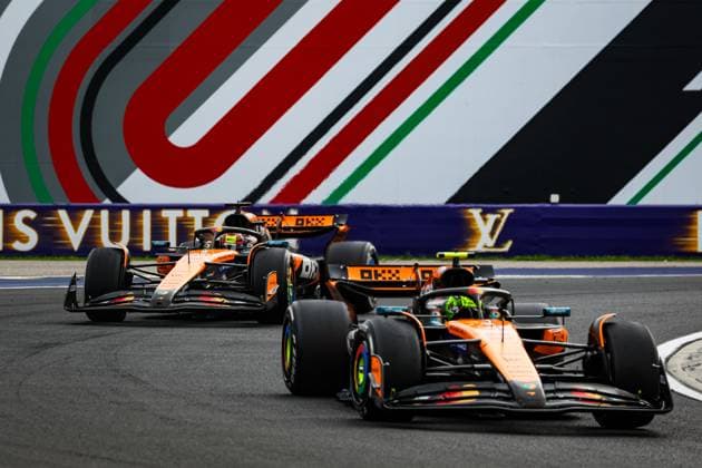 F1 - HUNGARIAN GRAND PRIX 2025 04 NORRIS Lando (gbr), McLaren F1 Team MCL39, 81 PIASTRI Oscar (aus), McLaren F1 Team MCL39, action during the 2025 Formula 1 Lenovo Hungarian Grand Prix, 14th round of the 2025 FIA Formula One World Championship, WM, Weltmeisterschaft from August 1 to 3, 2025 on the Hungaroring, in Mogyorod, Hungary - MogyorodHungary Copyright: xFLORENTxGOODENx