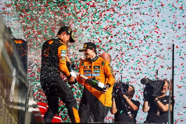 F1 - HUNGARIAN GRAND PRIX 2025 Podium: NORRIS Lando (gbr), McLaren F1 Team MCL39, PIASTRI Oscar (aus), McLaren F1 Team MCL39, portrait during the 2025 Formula 1 Lenovo Hungarian Grand Prix, 14th round of the 2025 FIA Formula One World Championship, WM, Weltmeisterschaft from August 1 to 3, 2025 on the Hungaroring, in Mogyorod, Hungary - MogyorodHungary Copyright: xFLORENTxGOODENx