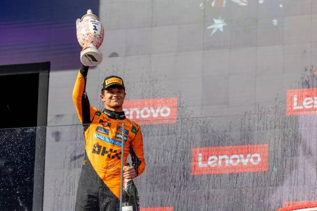 Lando Norris (McLaren Formula 1 Team, Großbritannien 04), HUN, Formel 1 Weltmeisterschaft, Grand Prix von Ungarn, Hungaroring, Renntag, Rennen, Podium, Saison 2025, 03.08.2025 HUN, Formel 1 Weltmeisterschaft, Grand Prix von Ungarn, Hungaroring, Rennen, Podium, Saison 2025, 03.08.2025 Budapest Copyright: xEibner-Pressefoto MarcelxFischerx EP_MFI