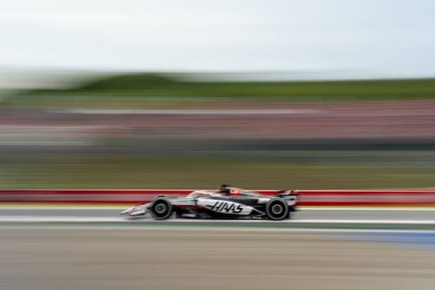 Esteban Ocon ( MoneyGram Haas F1 Team, Frankreich, 31) im VF-25, HUN, Formel 1 Weltmeisterschaft, Grand Prix von Ungarn, Hungaroring, Rennen, Saison 2025, 03.08.2025 HUN, Formel 1 Weltmeisterschaft, Grand Prix von Ungarn, Hungaroring, Rennen, Saison 2025, 03.08.2025 Budapest Copyright: xEibner-Pressefoto MarcelxFischerx EP_MFI