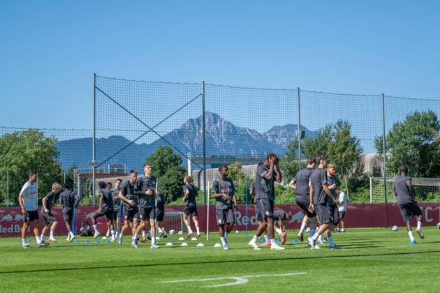 SOCCER - UEFA CL, RBS vs Brugge SALZBURG,AUSTRIA,05.AUG.25 - SOCCER - UEFA Champions League, qualification, Red Bull Salzburg vs Club Brugge, preview, training RBS. Image shows the team of Red Bull Salzburg.  GEPAxpictures xWolfgangxKofler