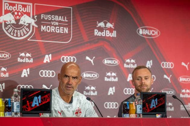SOCCER - UEFA CL, RBS vs Brugge SALZBURG,AUSTRIA,05.AUG.25 - SOCCER - UEFA Champions League, qualification, Red Bull Salzburg vs Club Brugge, preview, press conference, PK, Pressekonferenz RBS. Image shows head coach Thomas Letsch and Alexander Schlager (RBS).  GEPAxpictures xWolfgangxKofler