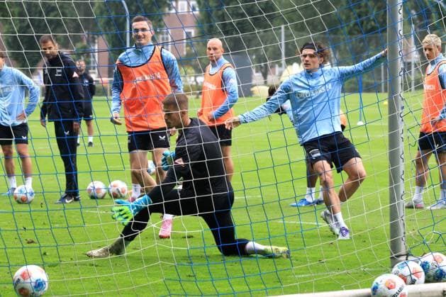 DEU, DFL, 2. FBL Hertha BSC, Training, 05.08.2025, Sportforum, Berlin, DEU, DFL, 2. FBL Hertha BSC, Training, im Bild Fabian Reese (Hertha BSC Berlin 11), Dawid Kownacki (Hertha BSC Berlin 9) DFL - regulations prohibit any use of Photographs as image sequences and or quasi-video