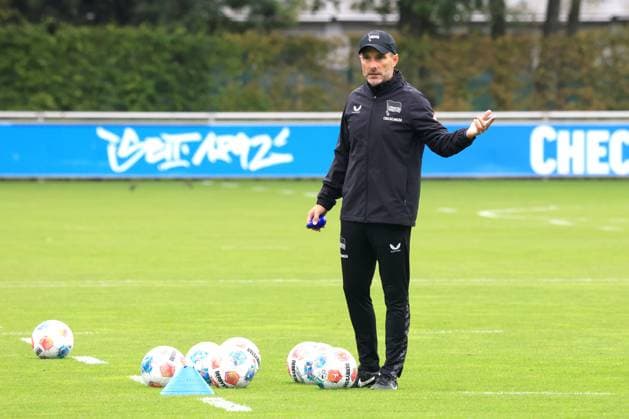 DEU, DFL, 2. FBL Hertha BSC, Training, 05.08.2025, Sportforum, Berlin, DEU, DFL, 2. FBL Hertha BSC, Training, im Bild Cheftrainer Stefan Leitl (Hertha BSC Berlin), DFL - regulations prohibit any use of Photographs as image sequences and or quasi-video