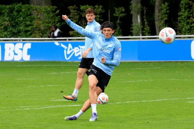 DEU, DFL, 2. FBL Hertha BSC, Training, 05.08.2025, Sportforum, Berlin, DEU, DFL, 2. FBL Hertha BSC, Training, im Bild Fabian Reese (Hertha BSC Berlin 11), Sebastian Groenning (Hertha BSC Berlin 17) DFL - regulations prohibit any use of Photographs as image sequences and or quasi-video