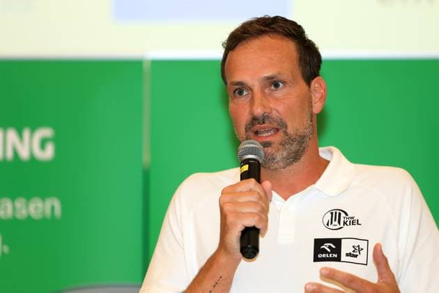 HANDBALL - HBL, Kiel, training camp GRAZ,AUSTRIA,05.AUG.25 - HANDBALL - HBL Handball-Bundesliga, THW Kiel, press conference, PK, Pressekonferenz Image shows managing director Viktor Szilagyi (Kiel).  GEPAxpictures xMarioxBuehner-Weinrauch
