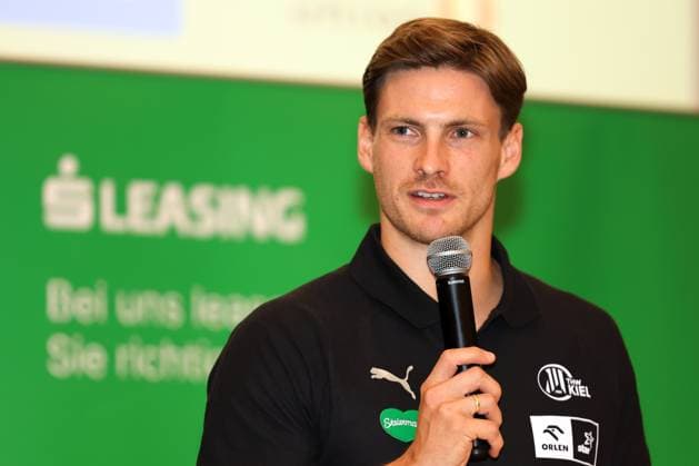 HANDBALL - HBL, Kiel, training camp GRAZ,AUSTRIA,05.AUG.25 - HANDBALL - HBL Handball-Bundesliga, THW Kiel, press conference, PK, Pressekonferenz Image shows Rune Dahmke (Kiel).  GEPAxpictures xMarioxBuehner-Weinrauch