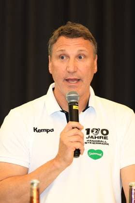 HANDBALL - HBL, Kiel, training camp GRAZ,AUSTRIA,05.AUG.25 - HANDBALL - HBL Handball-Bundesliga, THW Kiel, press conference, PK, Pressekonferenz Image shows Dietmar Peissl (STHV).  GEPAxpictures xMarioxBuehner-Weinrauch
