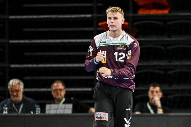 Torwart Kristian Saveras (FRISCH AUF! Goeppingen) gestures during the Handball Friendly match between Frisch Auf! Göppingen and Paris Saint-Germain at ratiopharm Arena on August 5, 2025 in Neu-Ulm, Germany. (Photo by Harry Langer DeFodi Images)
