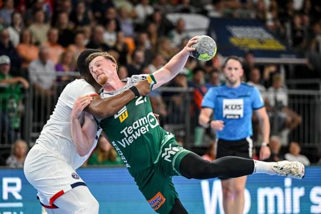Gautier Loredon (Paris Saint-Germain) und Erik Persson (FRISCH AUF! Goeppingen) battle for the ball during the Handball Friendly match between Frisch Auf! Göppingen and Paris Saint-Germain at ratiopharm Arena on August 5, 2025 in Neu-Ulm, Germany. (Photo by Harry Langer DeFodi Images)