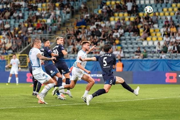 LUBLIN 05.08.2025 MECZ III RUNDA KWALIFIKACYJNA LIGA MISTRZOW UEFA SEZON 2025 2026: DYNAMO KIJOW - HAMRUN SPARTANS --- MENS FOOTBALL MATCH UEFA CHAMPIONS LEAGUE SEASON 2025 2026 THIRD QUALIFYING ROUND - FIRST LEG: FC DYNAMO KYIV - PAFOS FC VLADYSLAV VANAT, DAVID GOLDAR FOT. KAZIMIERZ KOZUCH 400MM.PL NEWSPIX.PL --- newspix.pl 