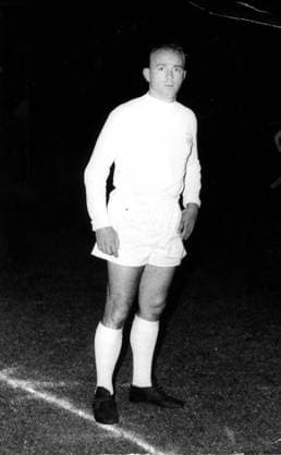 Fussball Spanien U.B.z. Nationalspieler Alfredo di Stefano (Real Madrid). ca. 1964 !ACHTUNG AUFNAHMEDATUM GESCHÄTZT! *** Football Spain u B Z National player Alfredo Tue Stefano Real Madrid Approx 1964 ATTENTION date estimated !ACHTUNG AUFNAHMEDATUM GESCHÄTZT!