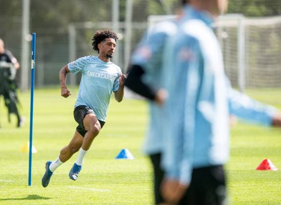 Fussball, Herren, Saison 2025 26, 2. Bundesliga, Hertha BSC, Training, v.l. Jeremy Dudziak (Hertha BSC), 06.08. 2025,