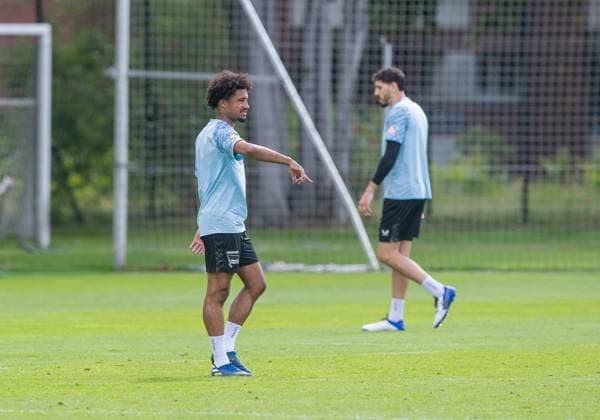 Fussball, Herren, Saison 2025 26, 2. Bundesliga, Hertha BSC, Training, v.l. Jeremy Dudziak (Hertha BSC), Agustin Rogel (Hertha BSC), 06.08. 2025,