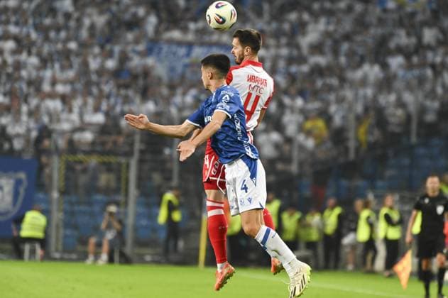 Joao Moutinho and Mirko Ivanic during match of the third qualifying round of the UEFA Champions League between Lech Poznan vs Crvena Zvezda, Poland, on August 6 2025  Copyright: xMichalxDubiel IPAxSportx xipa-agency.netx xx IPA_61825642 IPA_Agency_IPA61825642