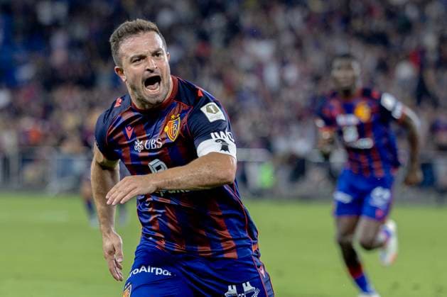 Basel, Switzerland, August 06st 2025: Goalscorer Xherdan Shaqiri (10 Basel) during the Brack Super League football match between FC Basel 1893 and BSC Young Boys at St. Jakob Park in Basel, Switzerland. Philipp Kresnik (Philipp Kresnik SPP)  Copyright: xPhilippxKresnikx xSPPx spp-en-PhKrSp-_KRE6594-Verbessert-RR