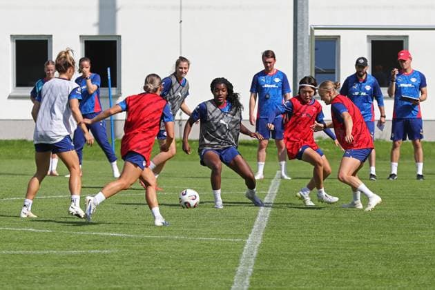 GPFBL: Öffentliches Training der RB Leipzig Frauen, 06.08.25 Delice Boboy (17, RB Leipzig) am Ball. Fußball, Google Pixel Frauen-Bundesliga, Saison 2025 2026, Öffentliches Training von RB Leipzig am 06.08.25 in der Sportschule Abtnaundorf, Trainingscampus. Copyright: xBEAUTIFULxSPORTS JanxKaeferx
