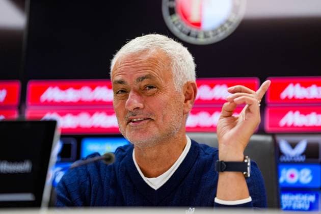 UEFA Champions League: Feyenoord v Fenerbahce SK Rotterdam - Fenerbahce coach Jose Mourinho during the third qualification round 1st leg of The Champions League 2025 2026. The match is set between Feyenoord and Fenerbahce SK at Stadion Feijenoord De Kuip on 6 August 2025 in Rotterdam, The Netherlands. Copyright: xYannickxVerhoevenx
