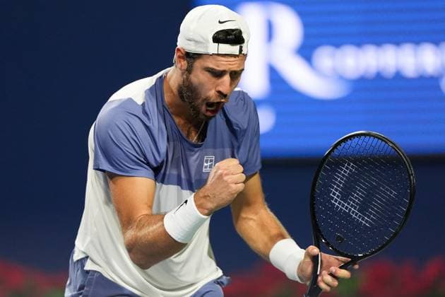 National Bank Open 2025 - Day 12 TORONTO, CANADA - AUGUST 6 : Karen Khachanov celebrates a point against Alexander Zverev of Germany during the men’s singles semifinals on day twelve of the 2025 National Bank Open at Sobeys Stadium in Toronto, Ontario, Canada on August 6, 2025. Mert Alper Dervis Anadolu Ontario Canada. Editorial use only. Please get in touch for any other usage.  Copyright: x2025xAnadoluxMertxAlperxDervisx