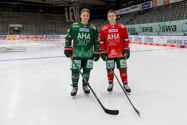 Brueder, Florian Elias 67 (Augsburger Panther) und Moritz Elias 46 (Augsburger Panther), Mannschafts und Portraitbilder, Augsburger Panther, Saison 2025 2026, Eishockey, Penny-DEL, 06.08.2025 Augsburg Bayern Deutschland