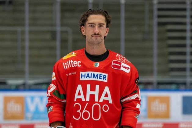 Leon van der Linde 43 (Augsburger Panther), Mannschafts und Portraitbilder, Augsburger Panther, Saison 2025 2026, Eishockey, Penny-DEL, 06.08.2025 Augsburg Bayern Deutschland