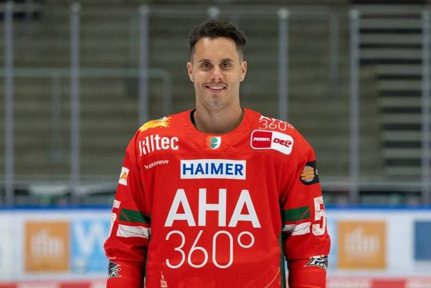 Ryan Button 55 (Augsburger Panther), Mannschafts und Portraitbilder, Augsburger Panther, Saison 2025 2026, Eishockey, Penny-DEL, 06.08.2025 Augsburg Bayern Deutschland