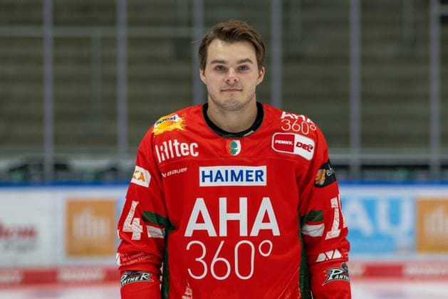 D.J. Busdeker 14 (Augsburger Panther), Mannschafts und Portraitbilder, Augsburger Panther, Saison 2025 2026, Eishockey, Penny-DEL, 06.08.2025 Augsburg Bayern Deutschland