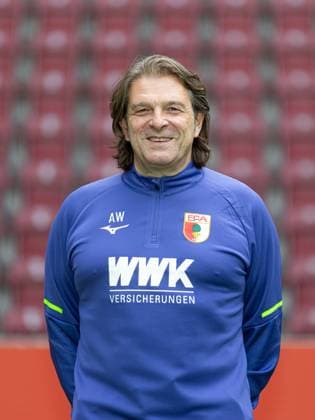 Dr. Andreas Weigel; FC Augsburg 1907; 1. BL, Porträttermin 2025 2026,