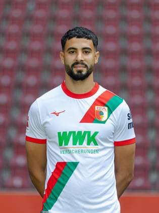 Elias Saad; FC Augsburg 1907; 1. BL, Porträttermin 2025 2026, *** Elias Saad FC Augsburg 1907 1 BL, portrait date 2025 2026,