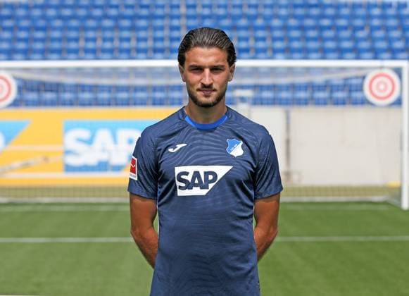 Leon Avdullahu (Hoffenheim) . TSG 1899 Hoffenheim Porträttermin 2025 2026 . Sinsheim, GER, 06.08.2025 ,Fussball 3. Liga 2025 2026 .
