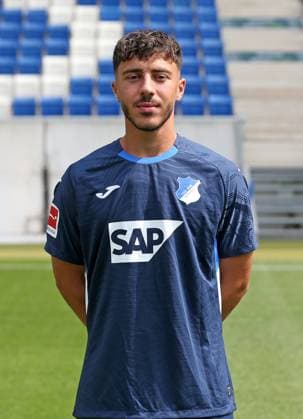 Umut Tohumcu (Hoffenheim) . TSG 1899 Hoffenheim Porträttermin 2025 2026 . Sinsheim, GER, 06.08.2025 ,Fussball 3. Liga 2025 2026 .