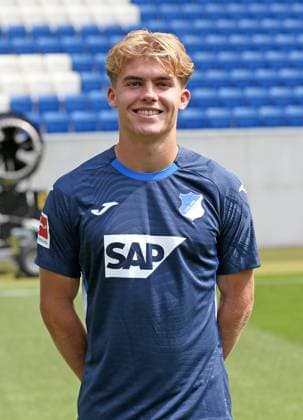 Hennes Behrens (TSG 1899 Hoffenheim ) . TSG 1899 Hoffenheim Porträttermin 2025 2026 . Sinsheim, GER, 06.08.2025 ,Fussball 3. Liga 2025 2026 .