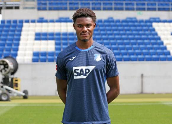 Kelven Frees (TSG 1899 Hoffenheim ) . TSG 1899 Hoffenheim Porträttermin 2025 2026 . Sinsheim, GER, 06.08.2025 ,Fussball 3. Liga 2025 2026 .