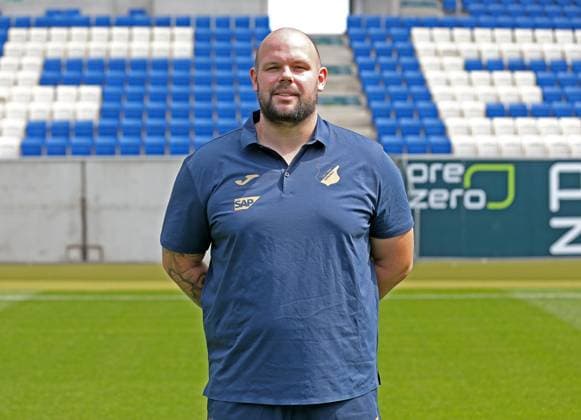 Physiotherapeut Martin Beer (Hoffenheim) . TSG 1899 Hoffenheim Porträttermin 2025 2026 . Sinsheim, GER, 06.08.2025 ,Fussball 3. Liga 2025 2026 .