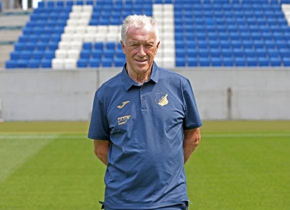 Zeugwart Heinz Seyfert (TSG 1899 Hoffenheim ) . TSG 1899 Hoffenheim Porträttermin 2025 2026 . Sinsheim, GER, 06.08.2025 ,Fussball 3. Liga 2025 2026 .