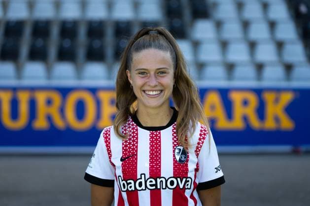SC Freiburg Frauen, Media Day, 07.08.2025 Ni? Szenk (SC Freiburg, 19) SC Freiburg Frauen, Media Day, Dreisamstadion, 07.08.2025 DFB DFL REGULATIONS PROHIBIT ANY USE OF PHOTOGRAPHS AS IMAGE SEQUENCES AND OR QUASI-VIDEO. Copyright: xBEAUTIFULxSPORTS Boscox